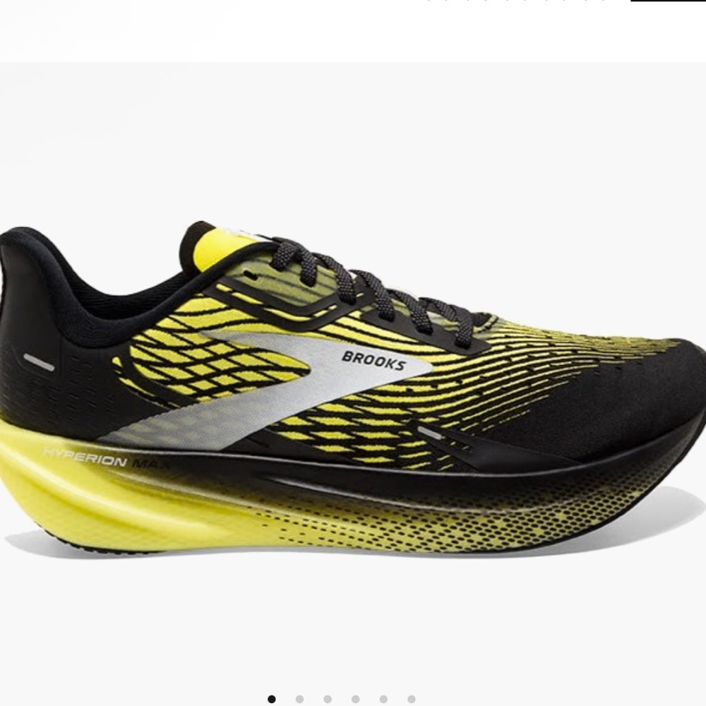 Brooks Hyperion Max Running Shoe - Black & Yellow